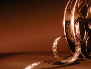 «Έφυγε» από τη ζωή στα 74 της γνωστή ηθοποιός (φώτο)